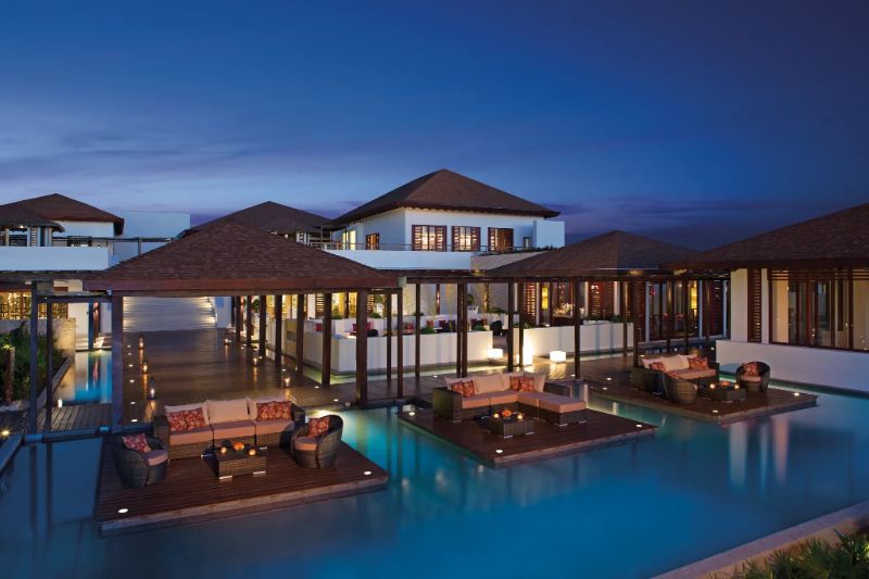 SECPM-EXT-Restaurants-PanoramicV.jpg