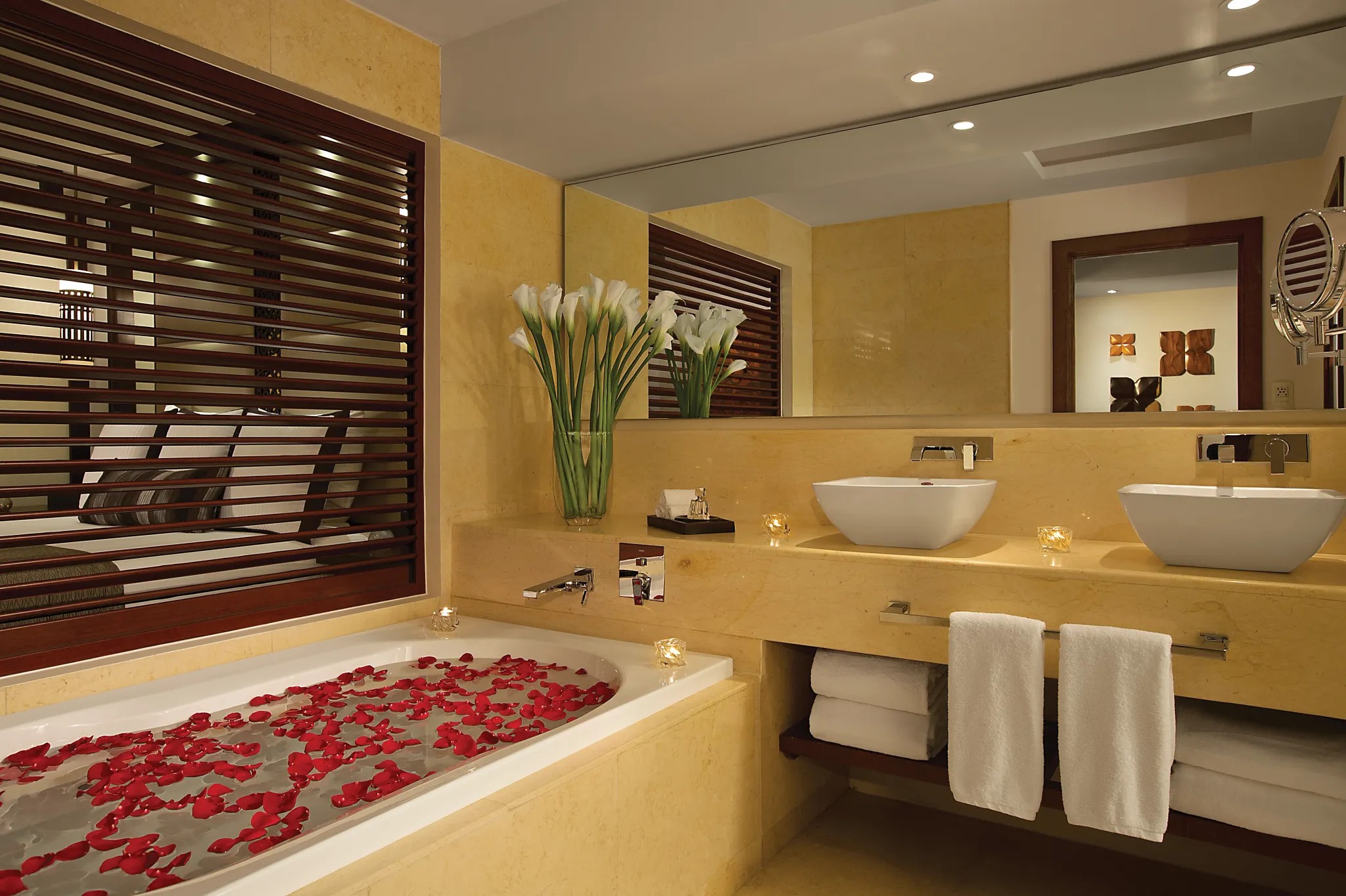 SECPM-PCJS-Bathrooms-2A-CB.jpg